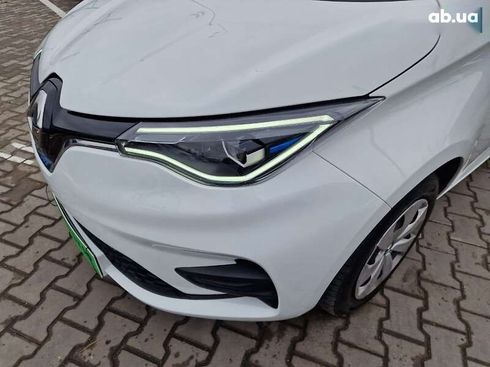 Renault Zoe 2020 - фото 15