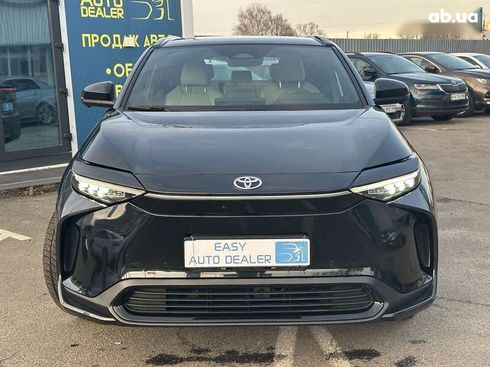 Toyota bZ 2022 - фото 3