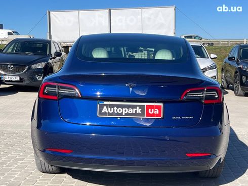 Tesla Model 3 2018 синий - фото 35