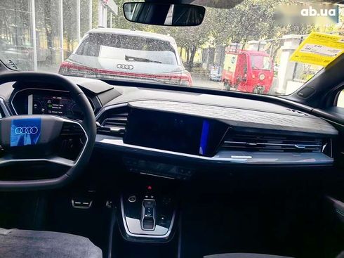 Audi Q4 e-tron 2025 - фото 4