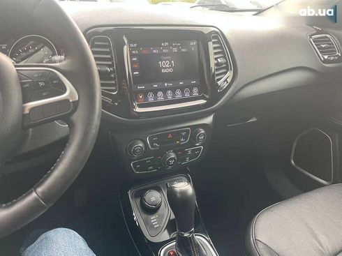 Jeep Compass 2020 - фото 12
