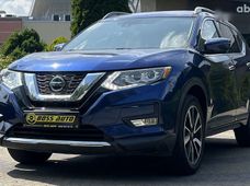 Продажа б/у Nissan Rogue 2018 года - купить на Автобазаре