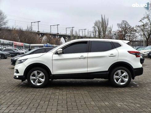 Nissan Qashqai 2019 - фото 9