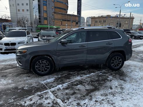 Jeep Cherokee 2019 серый - фото 4