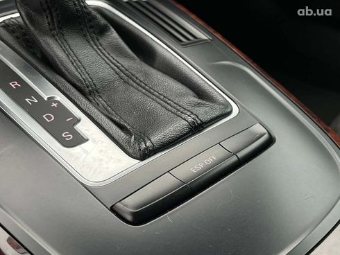 Audi A4 2010 белый - фото 15