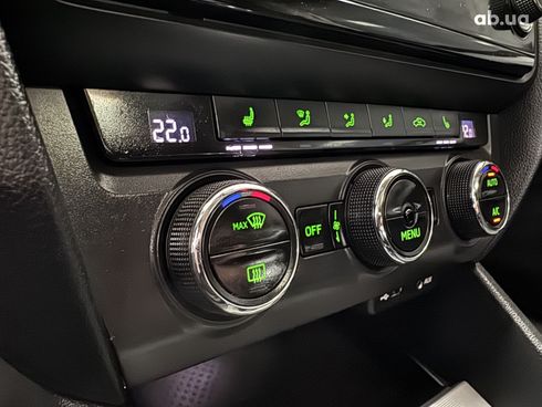 Skoda Octavia 2016 белый - фото 5