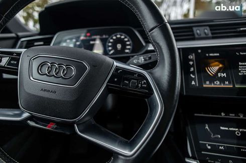 Audi E-Tron 2021 - фото 16