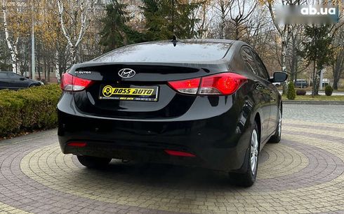 Hyundai Elantra 2013 - фото 7
