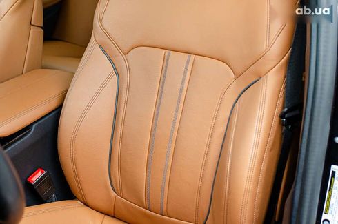 BMW 5 серия 2020 - фото 30