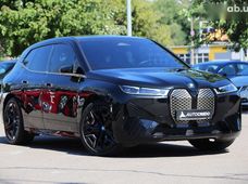 Продаж вживаних BMW iX 2023 року - купити на Автобазарі