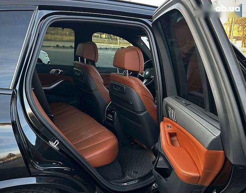 BMW X5 2022 - фото 14