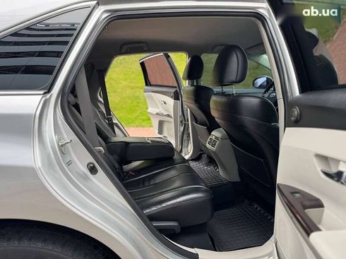 Toyota Venza 2010 - фото 28