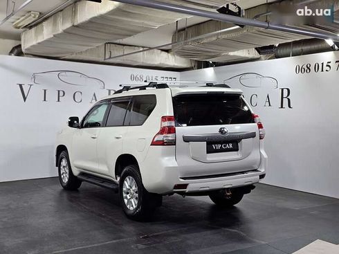 Toyota Land Cruiser Prado 2014 - фото 7