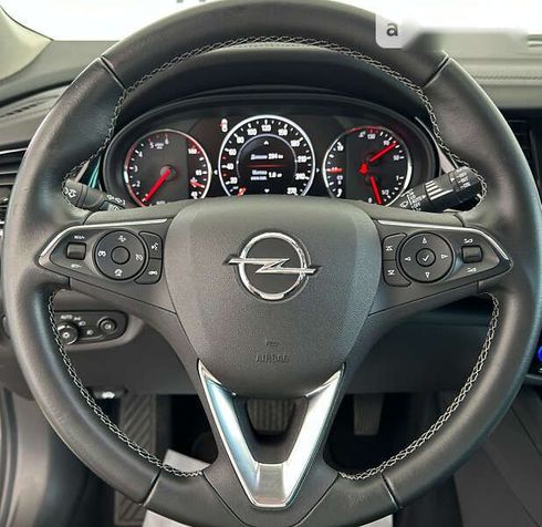 Opel Insignia 2018 - фото 17