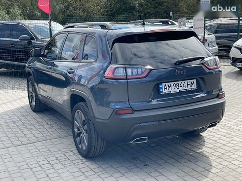 Jeep Cherokee 2021 - фото 19