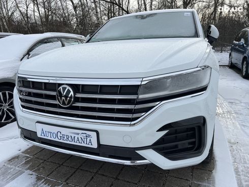 Volkswagen Touareg 2021 - фото 20