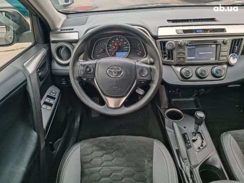 Toyota RAV4 2014 серый - фото 18