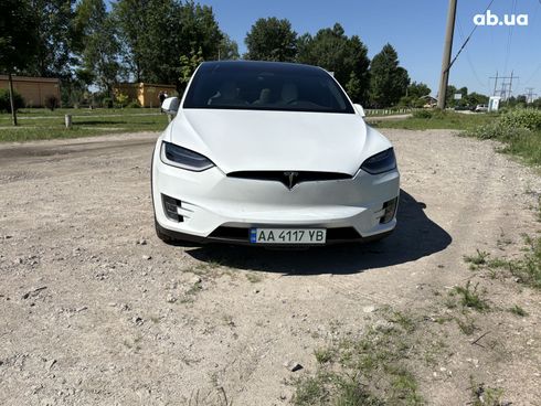 Tesla Model X 2017 белый - фото 5
