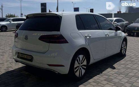 Volkswagen e-Golf 2017 - фото 3