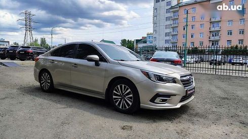Subaru Legacy 2017 - фото 9