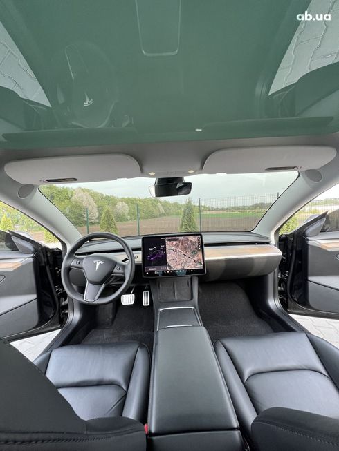 Tesla Model 3 2022 - фото 12