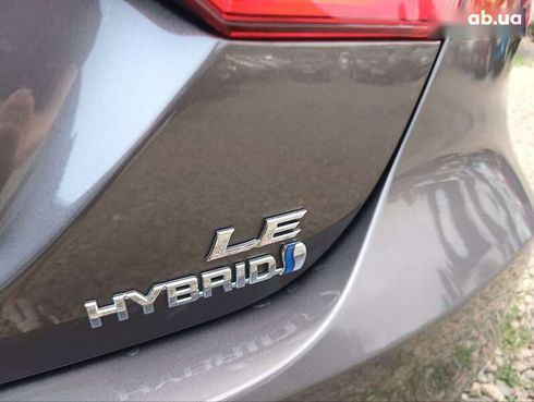 Toyota Camry 2019 - фото 9