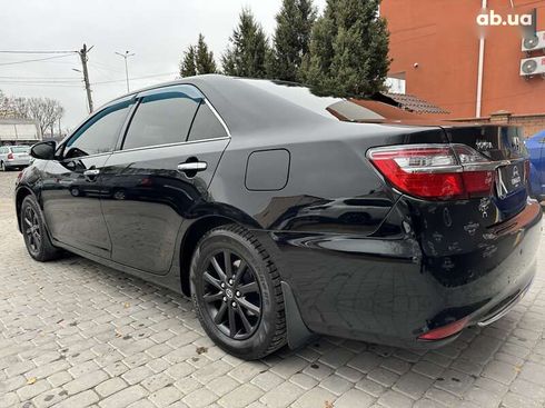 Toyota Camry 2017 - фото 13