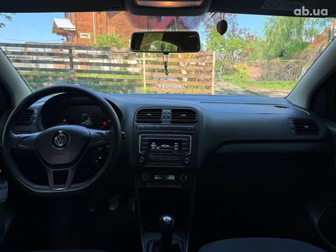 Volkswagen Polo 2018 синий - фото 20