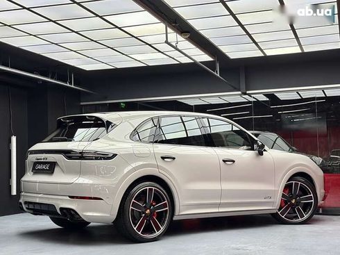 Porsche Cayenne 2022 - фото 23