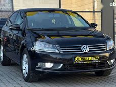 Продаж вживаних Volkswagen Passat 2011 року в Івано-Франківську - купити на Автобазарі