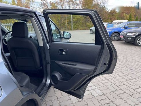 Nissan Qashqai 2011 - фото 27