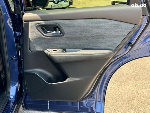 Nissan Rogue 2023 синий - фото 24