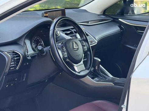 Lexus NX 2018 - фото 29