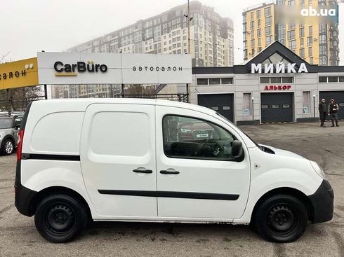 Renault Kangoo 2012 - фото 12