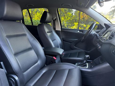 Volkswagen Tiguan 2016 черный - фото 36