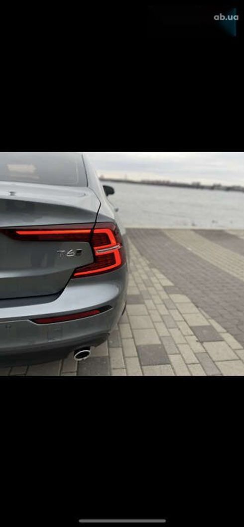 Volvo S60 2019 - фото 15