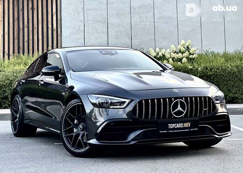 Mercedes-Benz AMG GT 4 2020 - фото 22