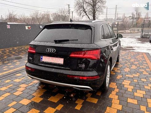 Audi Q5 2018 - фото 6