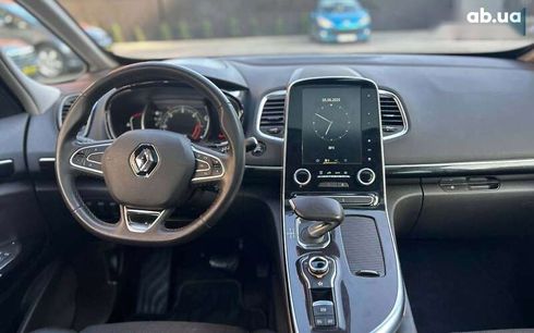 Renault Espace 2016 - фото 14