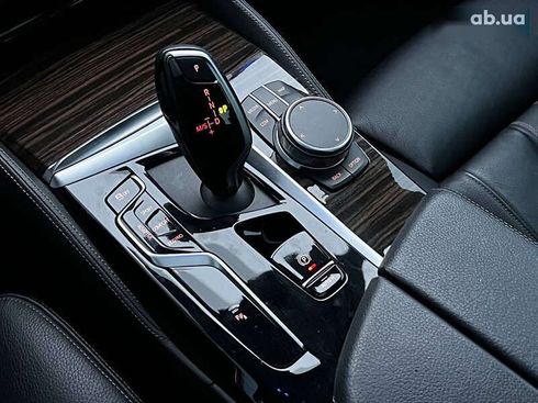 BMW 5 серия 2021 - фото 16