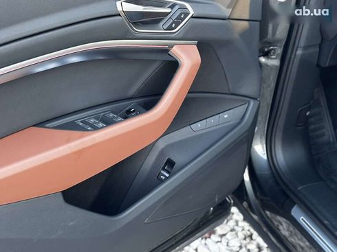 Audi E-Tron 2021 - фото 29