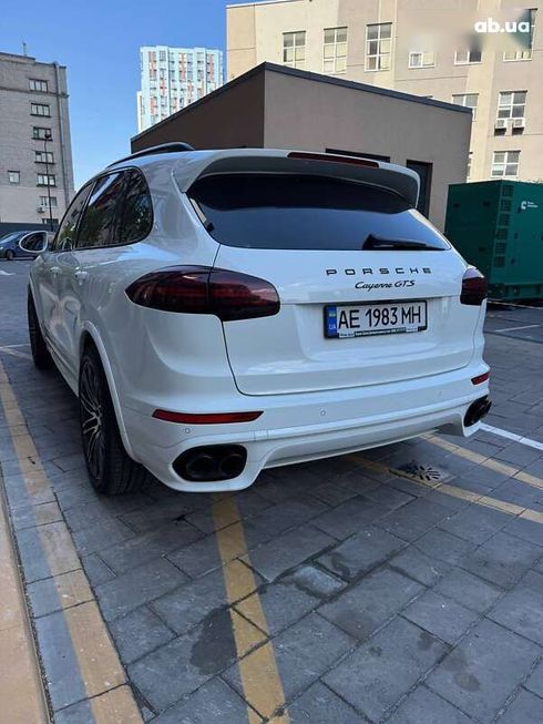 Porsche Cayenne 2015 - фото 6