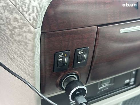 Toyota Sienna 2012 - фото 29