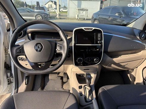 Renault Zoe 2016 - фото 6