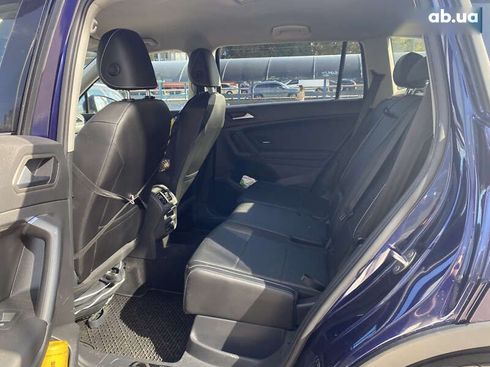Volkswagen Tiguan 2021 - фото 13