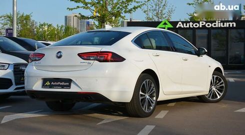 Buick Regal 2018 - фото 16