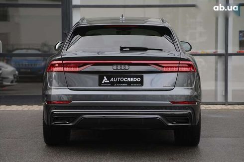 Audi Q8 2020 - фото 6