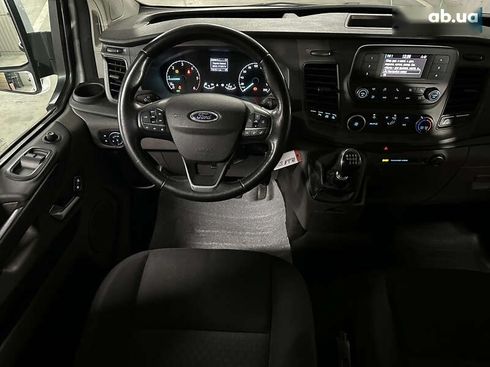 Ford Tourneo Custom 2021 - фото 16