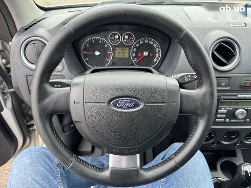 Ford Fusion 2011 - фото 16
