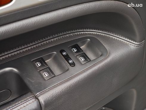 Volkswagen Touareg 2007 черный - фото 26